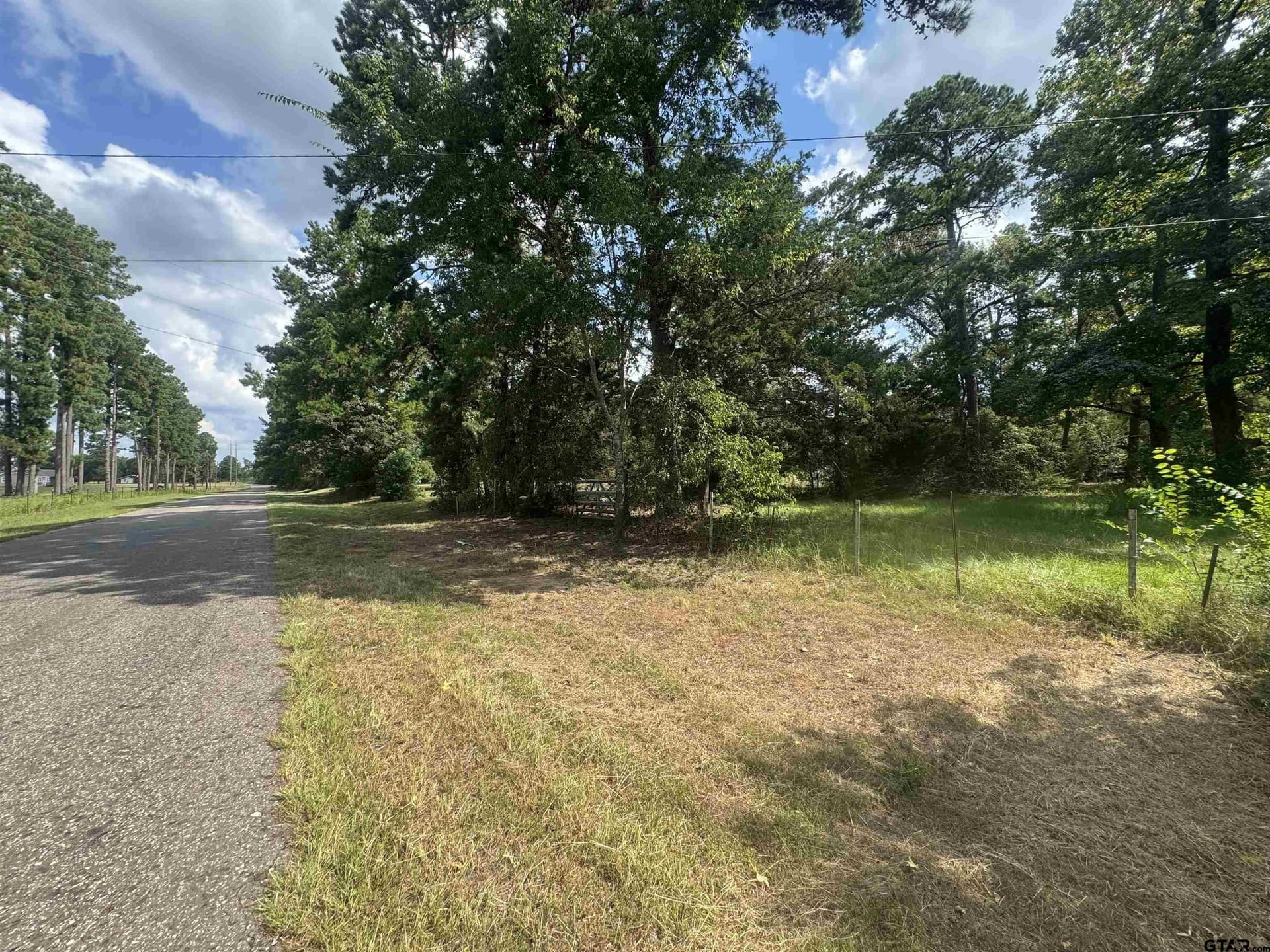 18 acres in Smith County gallery image 3