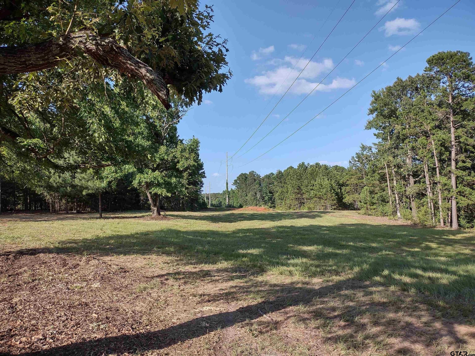18 acres in Smith County featured view