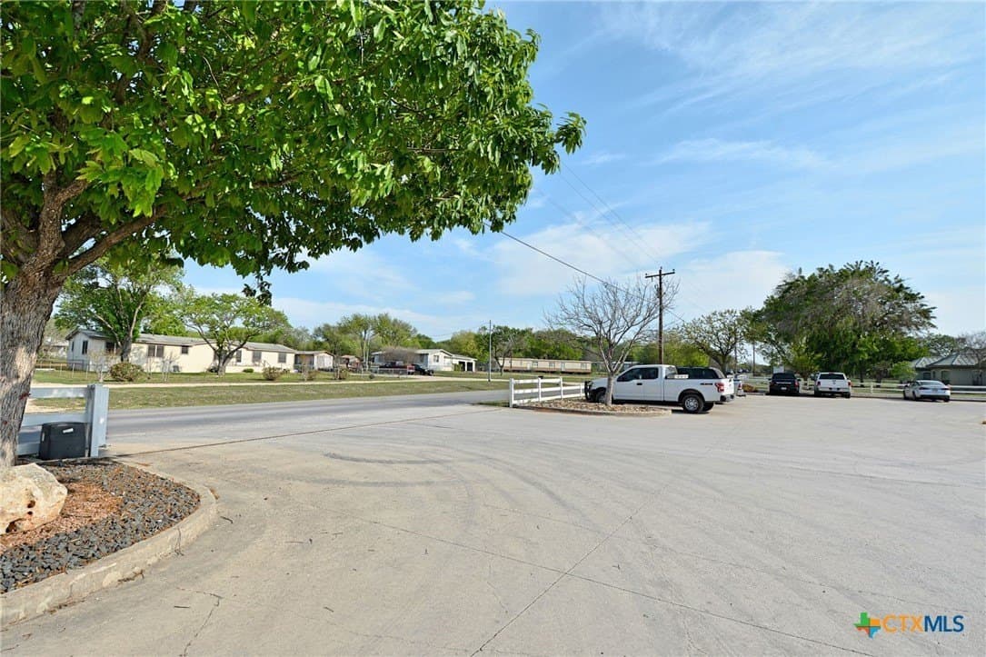 16.8 acres in Guadalupe County - photo 4