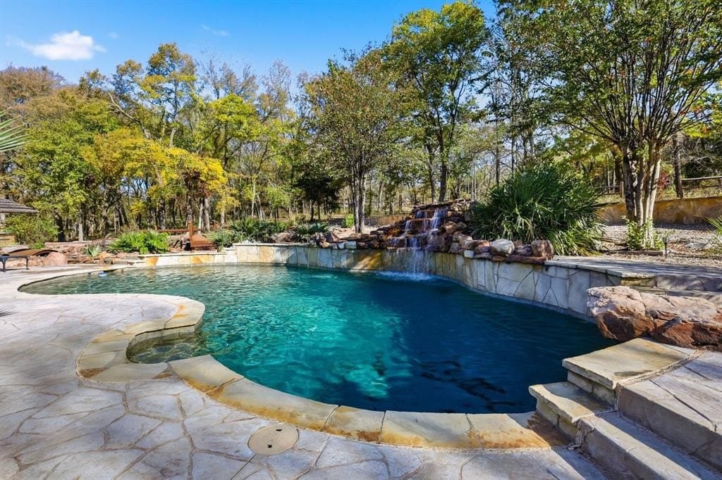 11.27 acres in Grayson County gallery image 4