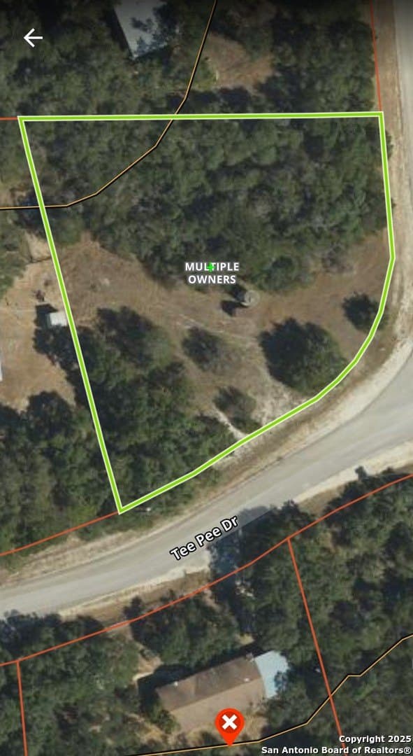 0.83 acres in Comal County - photo 19