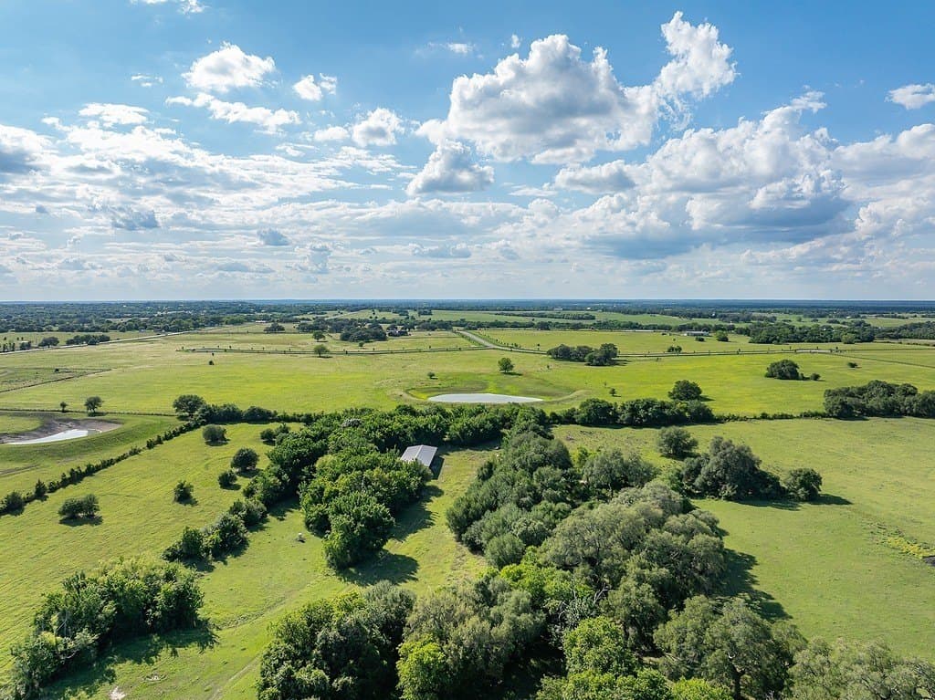 17.47 acres in Fayette County - photo 6