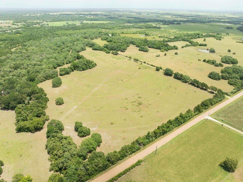 20 acres in Fayette County gallery image 3