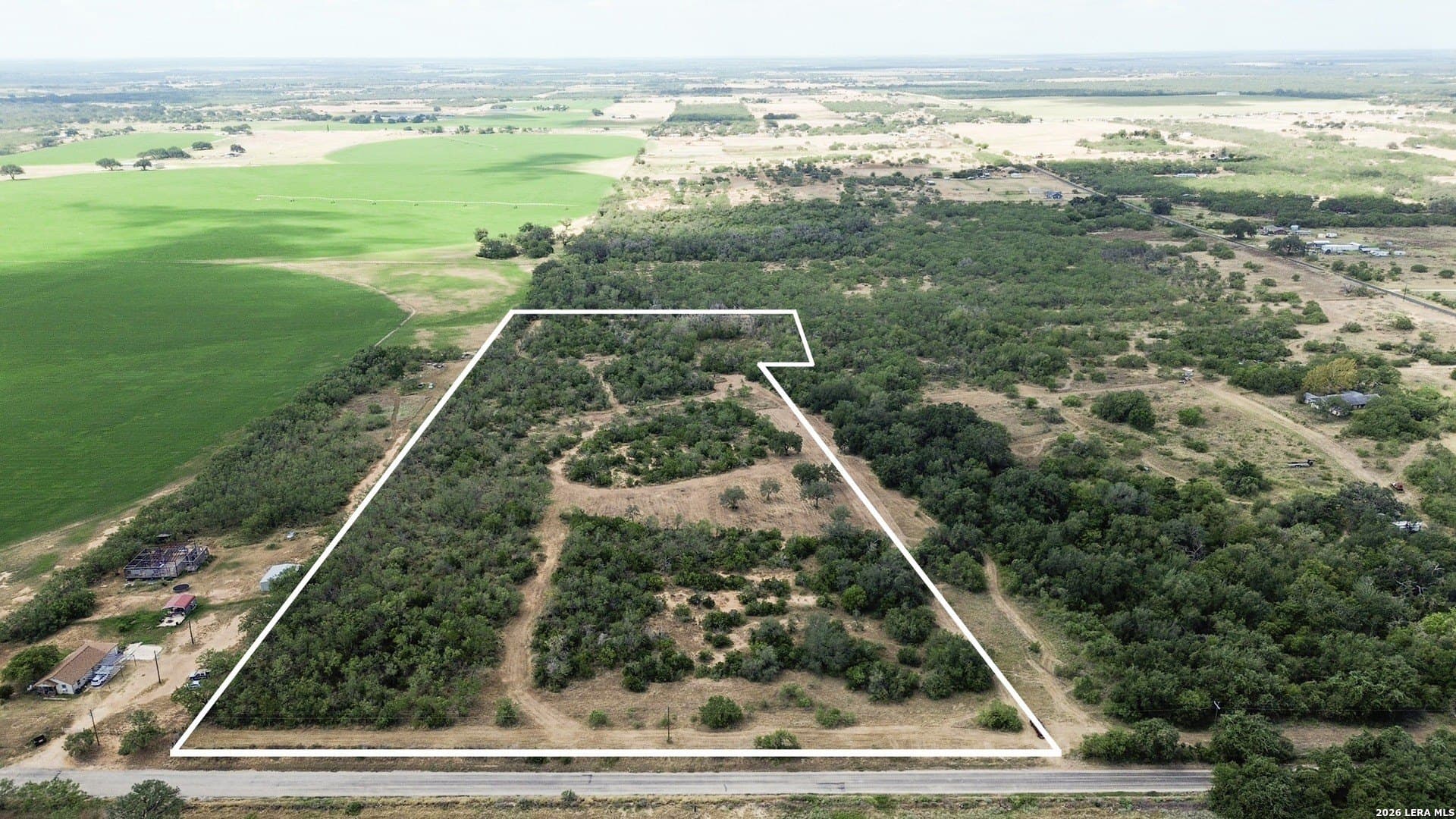 980 Mann Rd 02