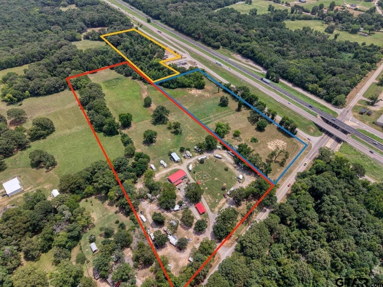 15 acres in Smith County - photo 2