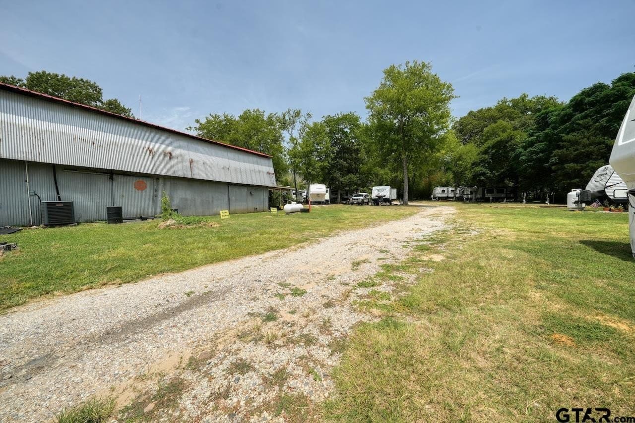 15 acres in Smith County - photo 33