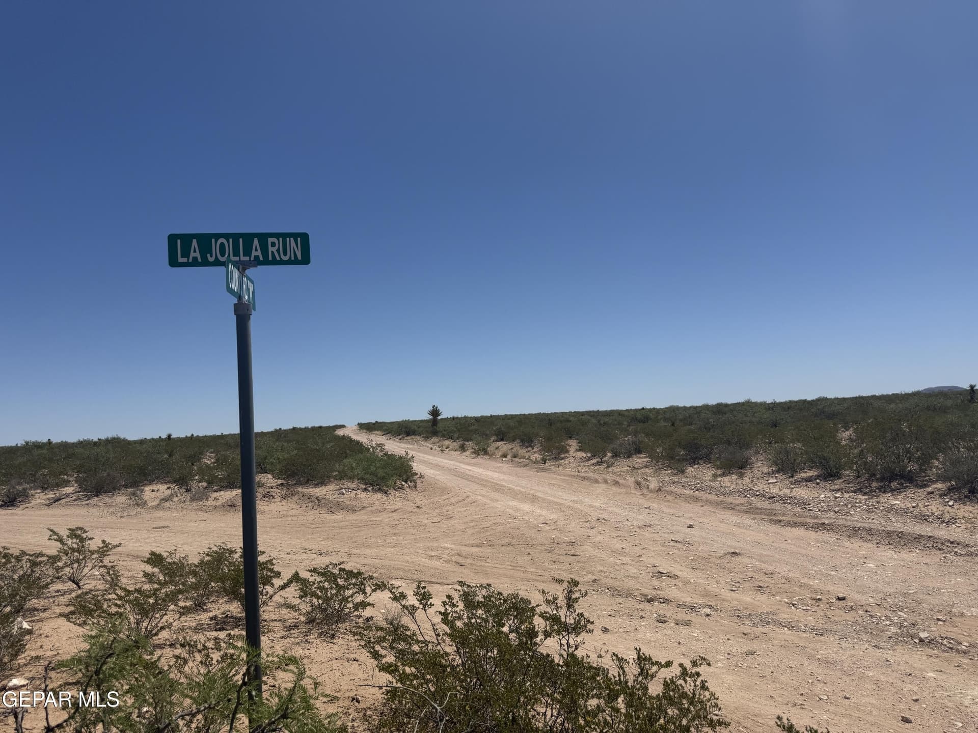 100 acres in Hudspeth County - photo 33
