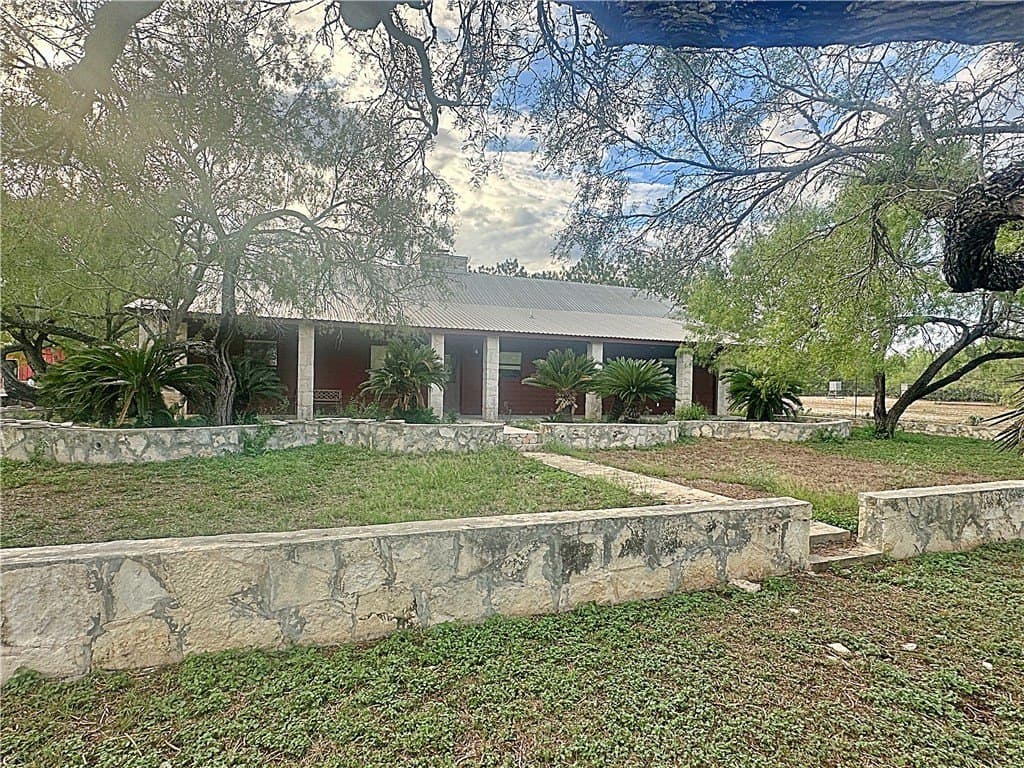 4.89 acres in Atascosa County - photo 2