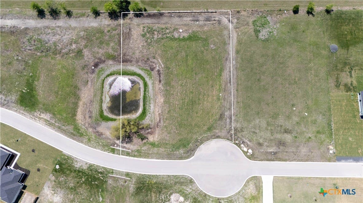 1.1 acres in Bell County - photo 8