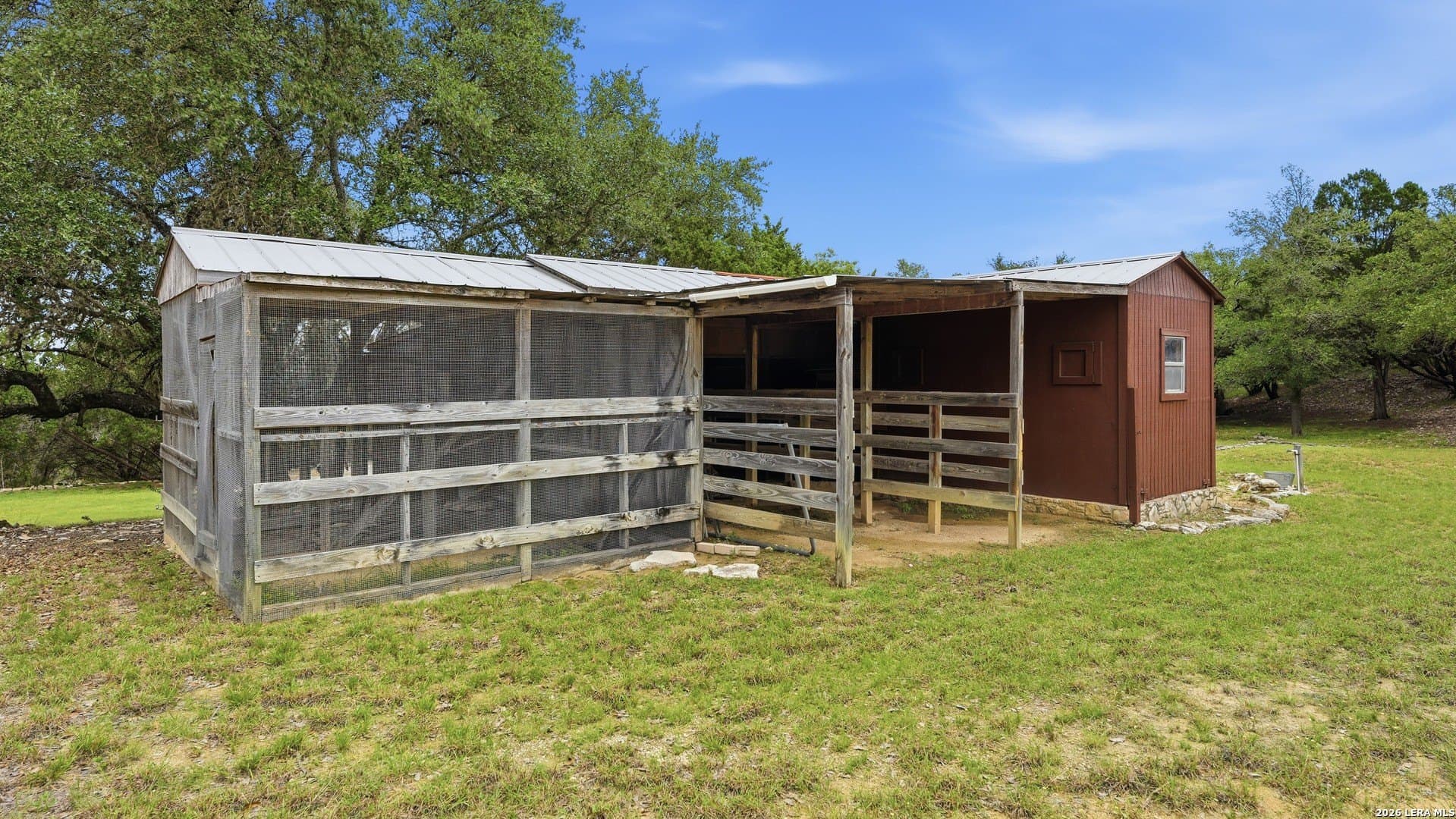 36.54 acres in Comal County - photo 33
