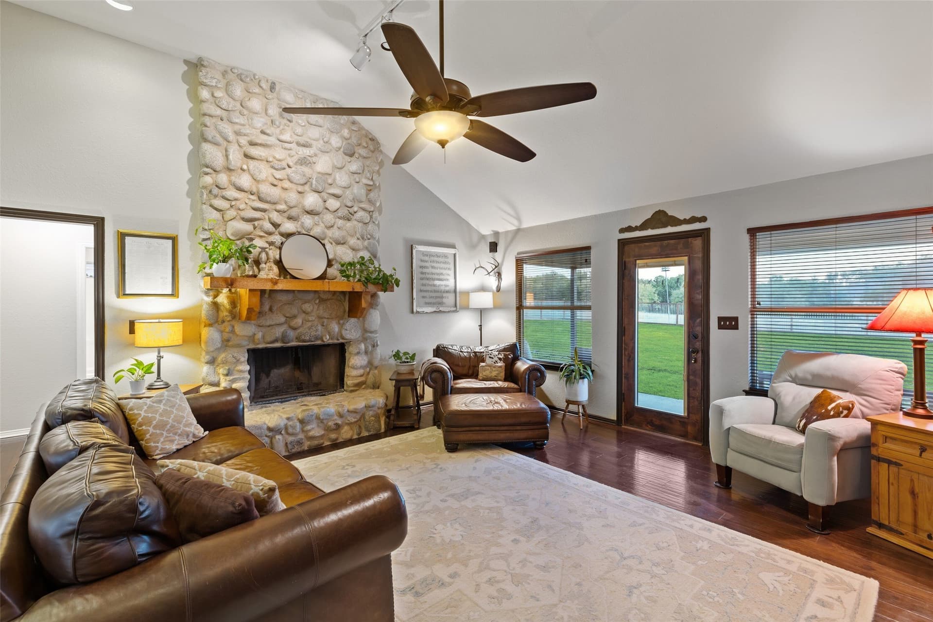 5.28 acres in Rockwall County - photo 10