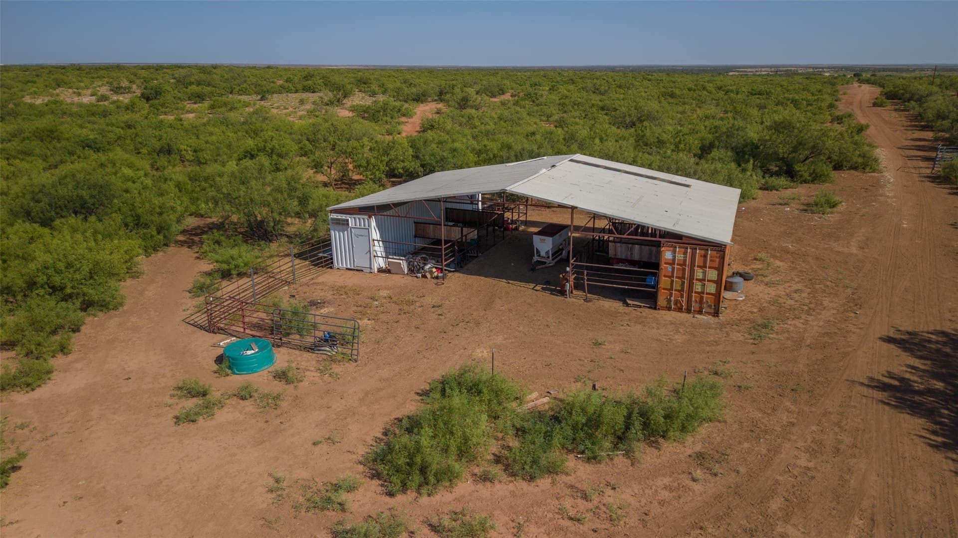 505 acres in Childress County - photo 13