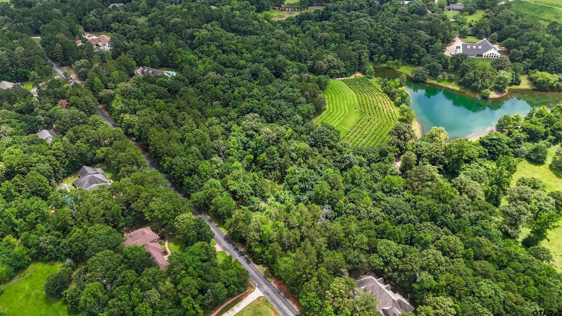 3.34 acres in Smith County gallery image 3
