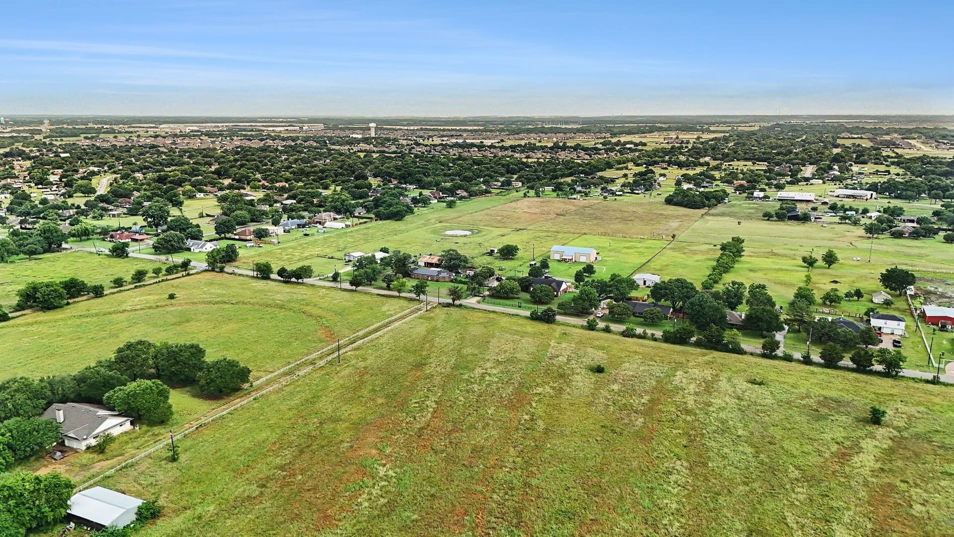12.49 acres in Ellis County gallery image 2