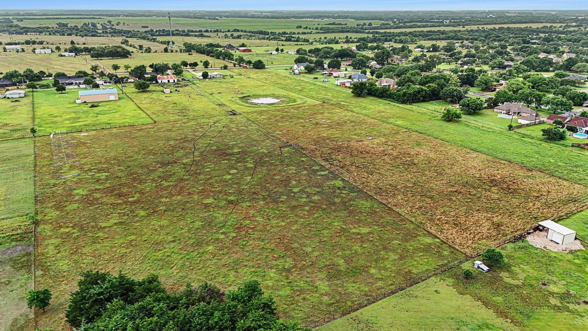 12.49 acres in Ellis County gallery image 3