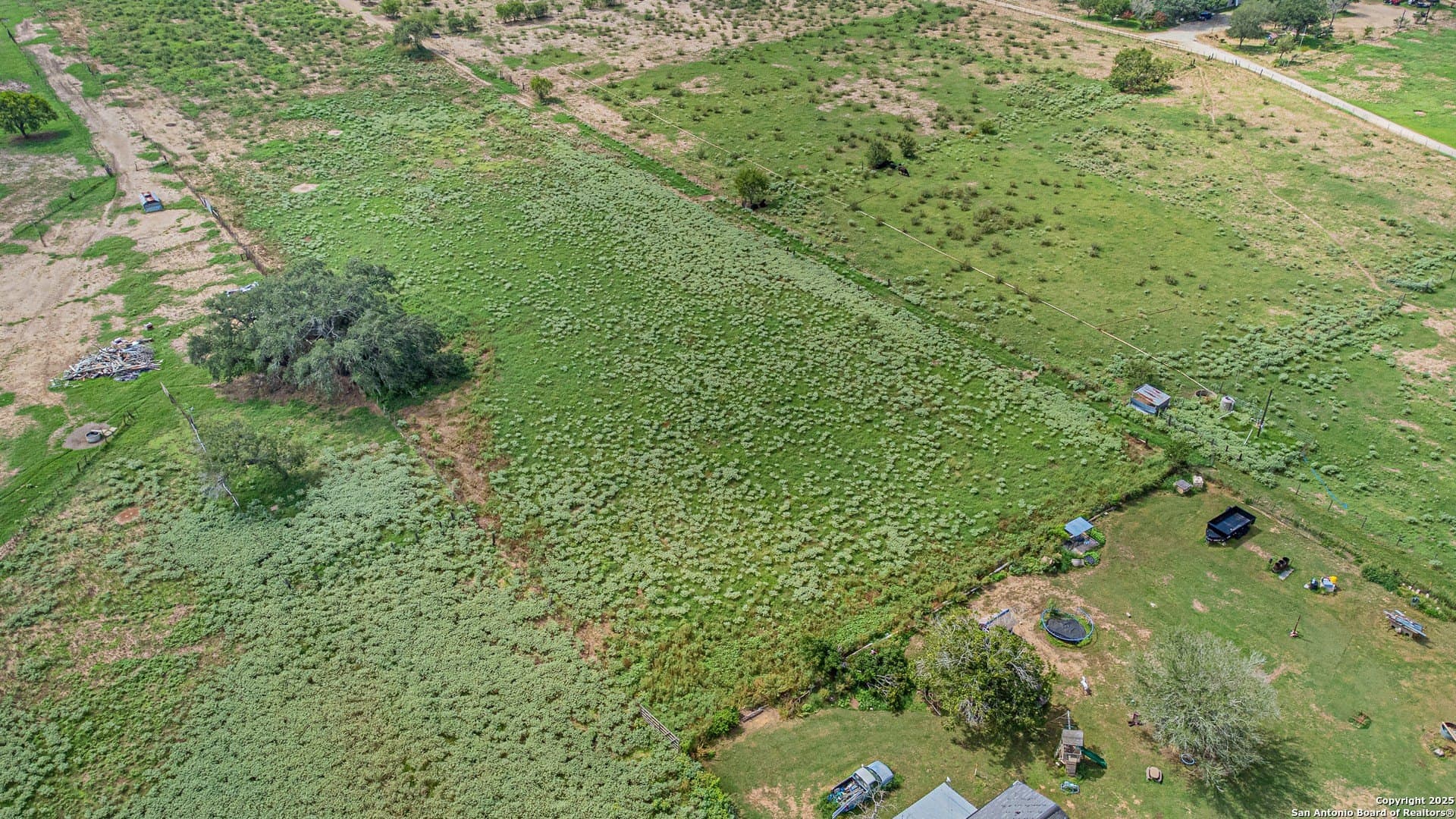 0.99 acres in Wilson County gallery image 3