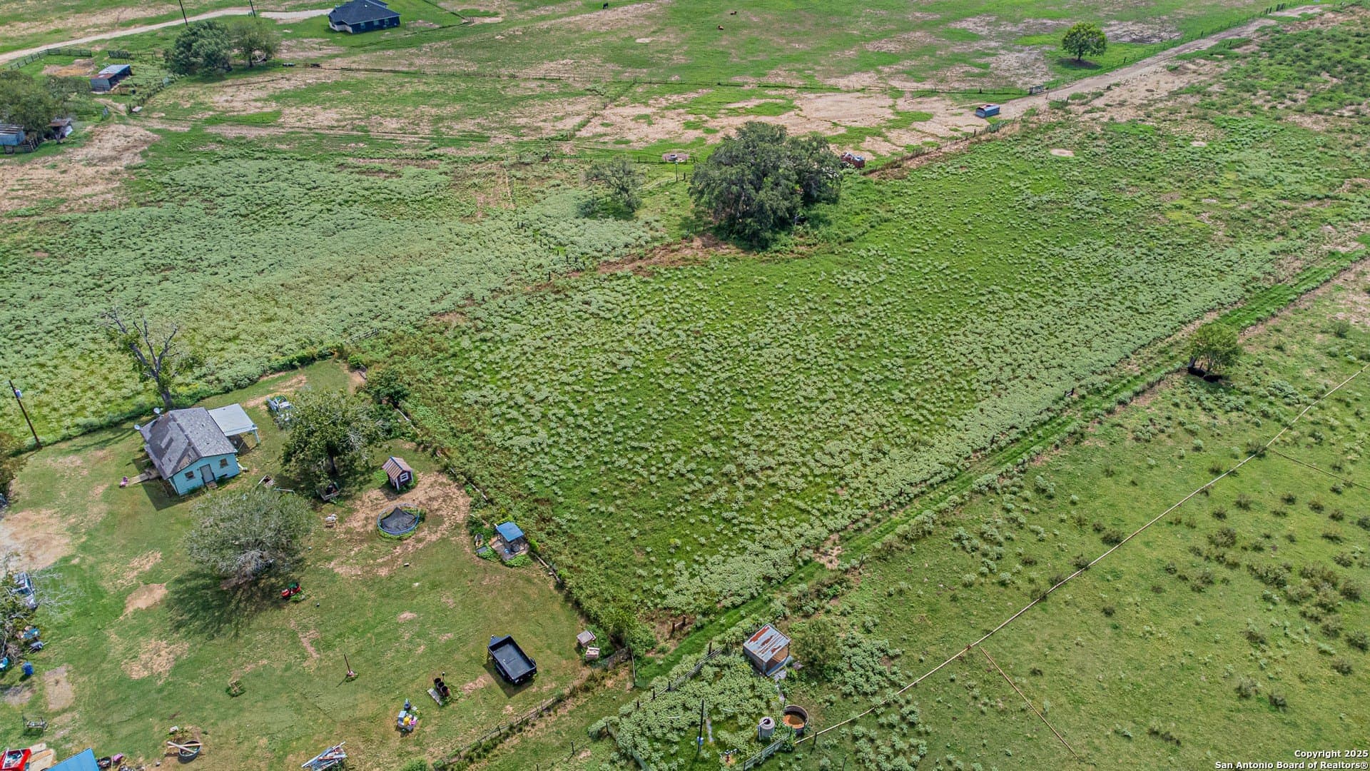 0.99 acres in Wilson County - photo 6