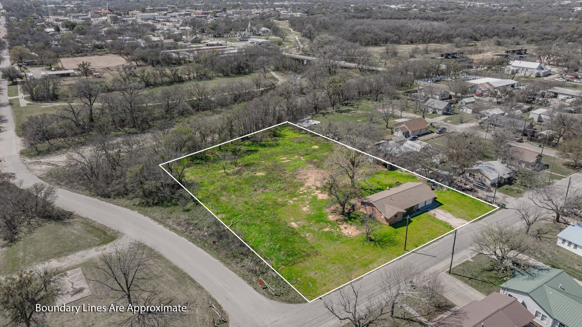 1.42 acres in Erath County