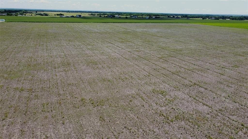 10 acres in Johnson County