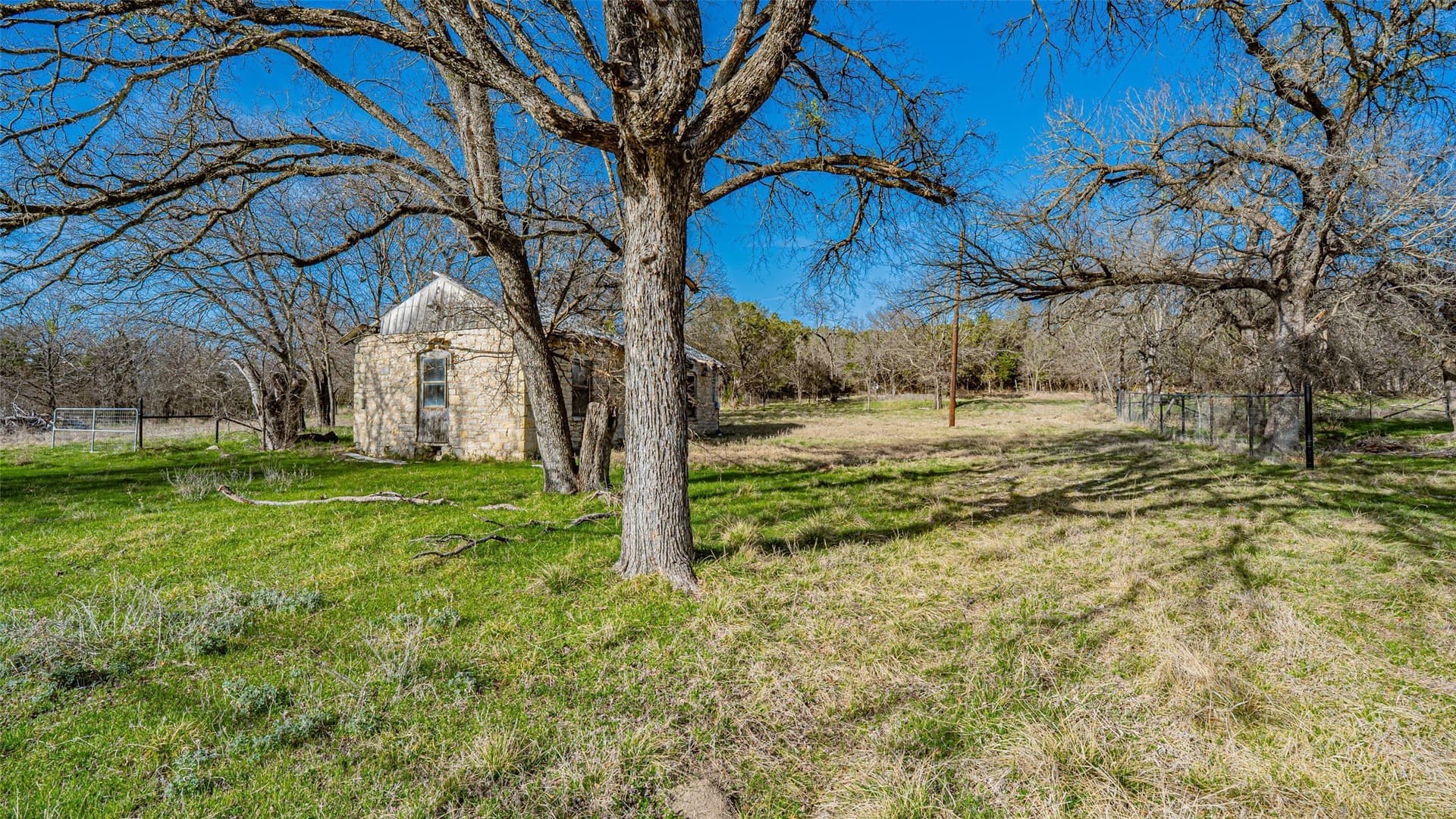 15.39 acres in Somervell County - photo 15