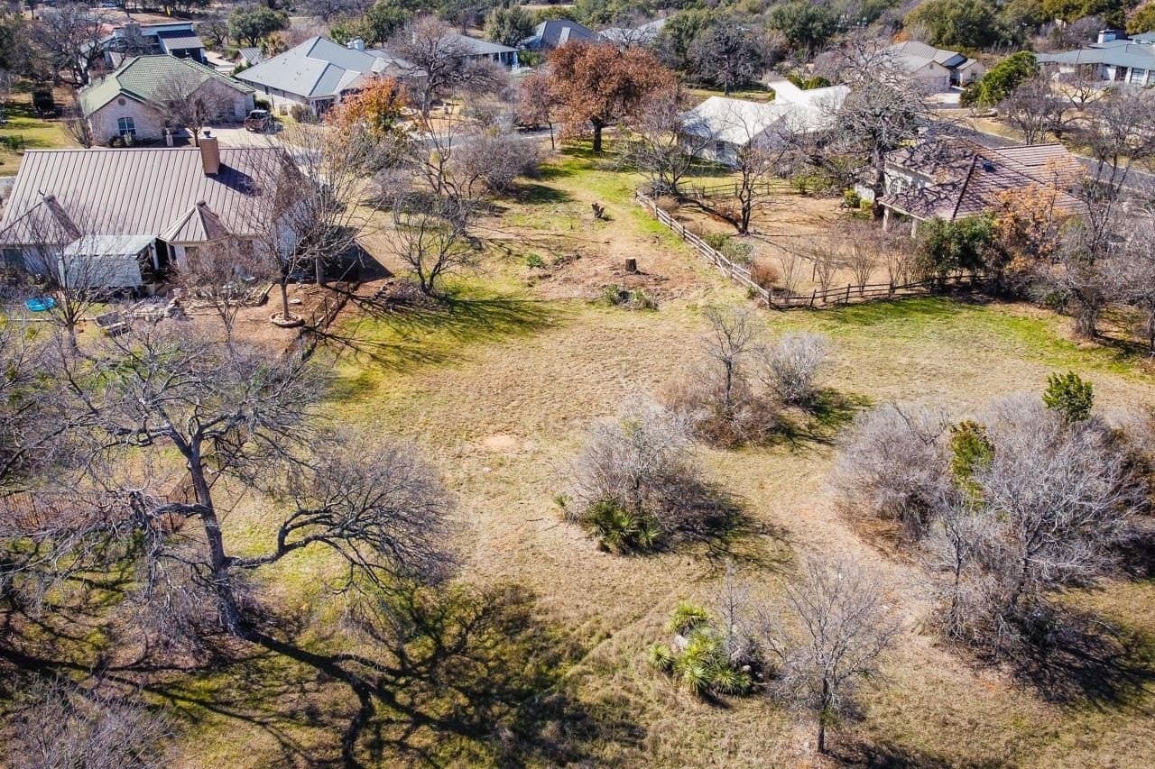 0.44 acres in Llano County gallery image 3
