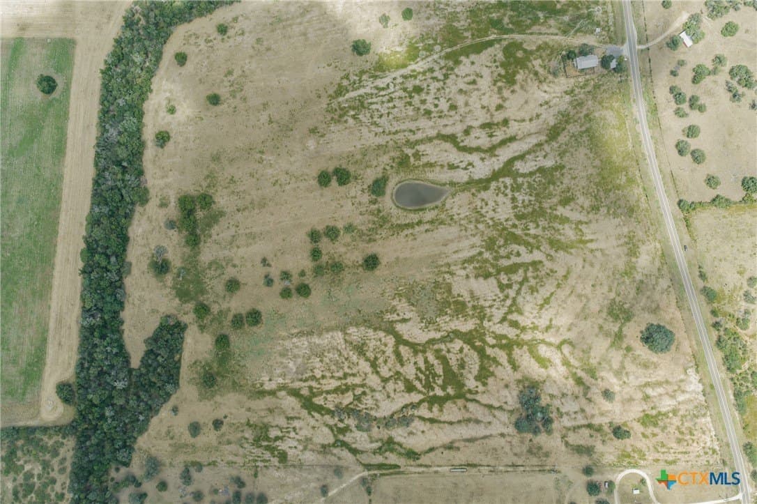 10.73 acres in Caldwell County - photo 4