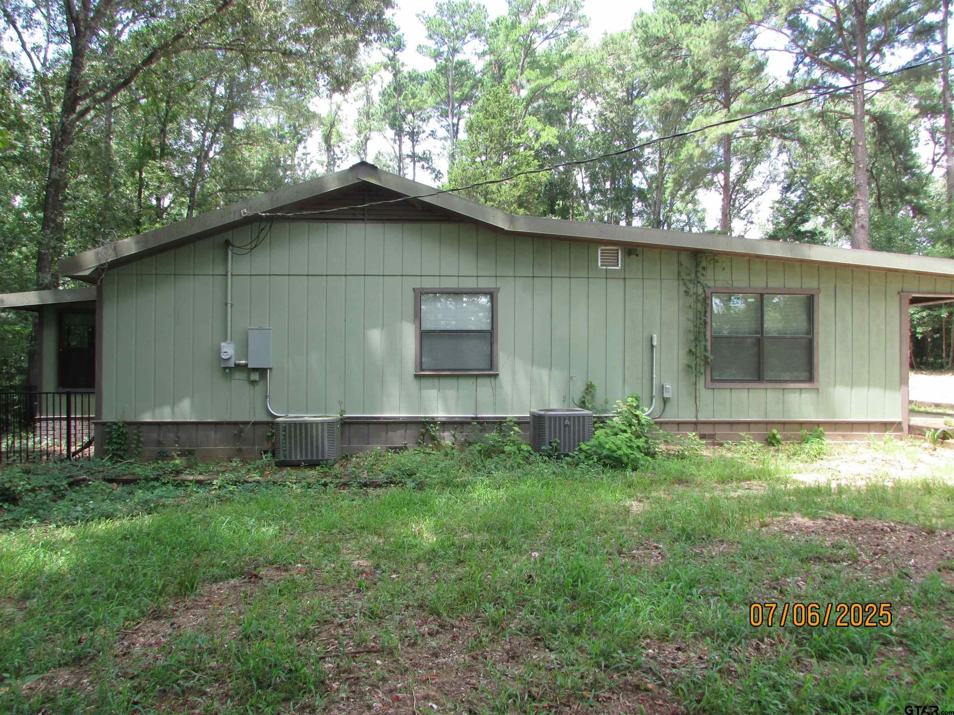 28.2 acres in Anderson County gallery image 3