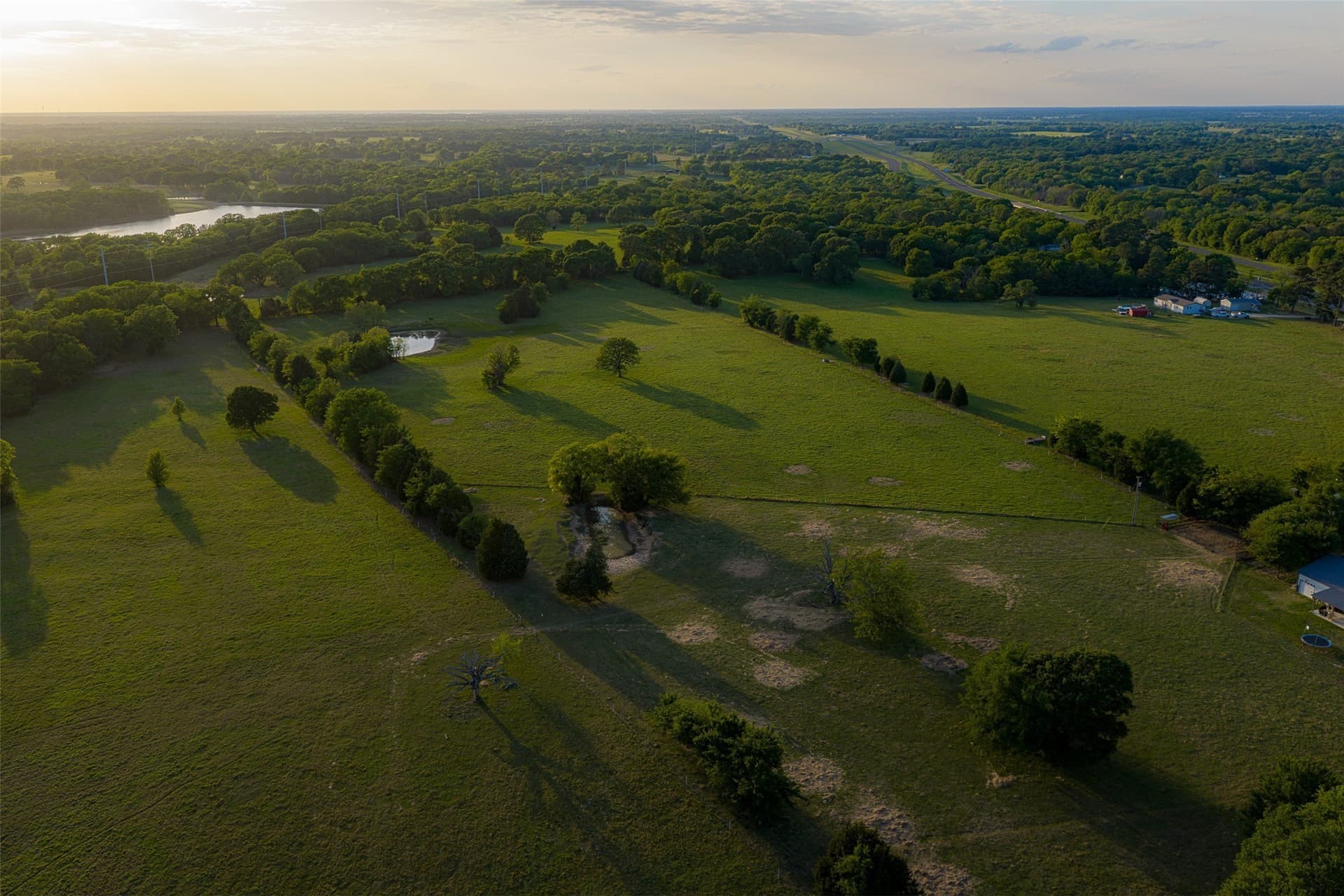48.32 acres in Henderson County - photo 34