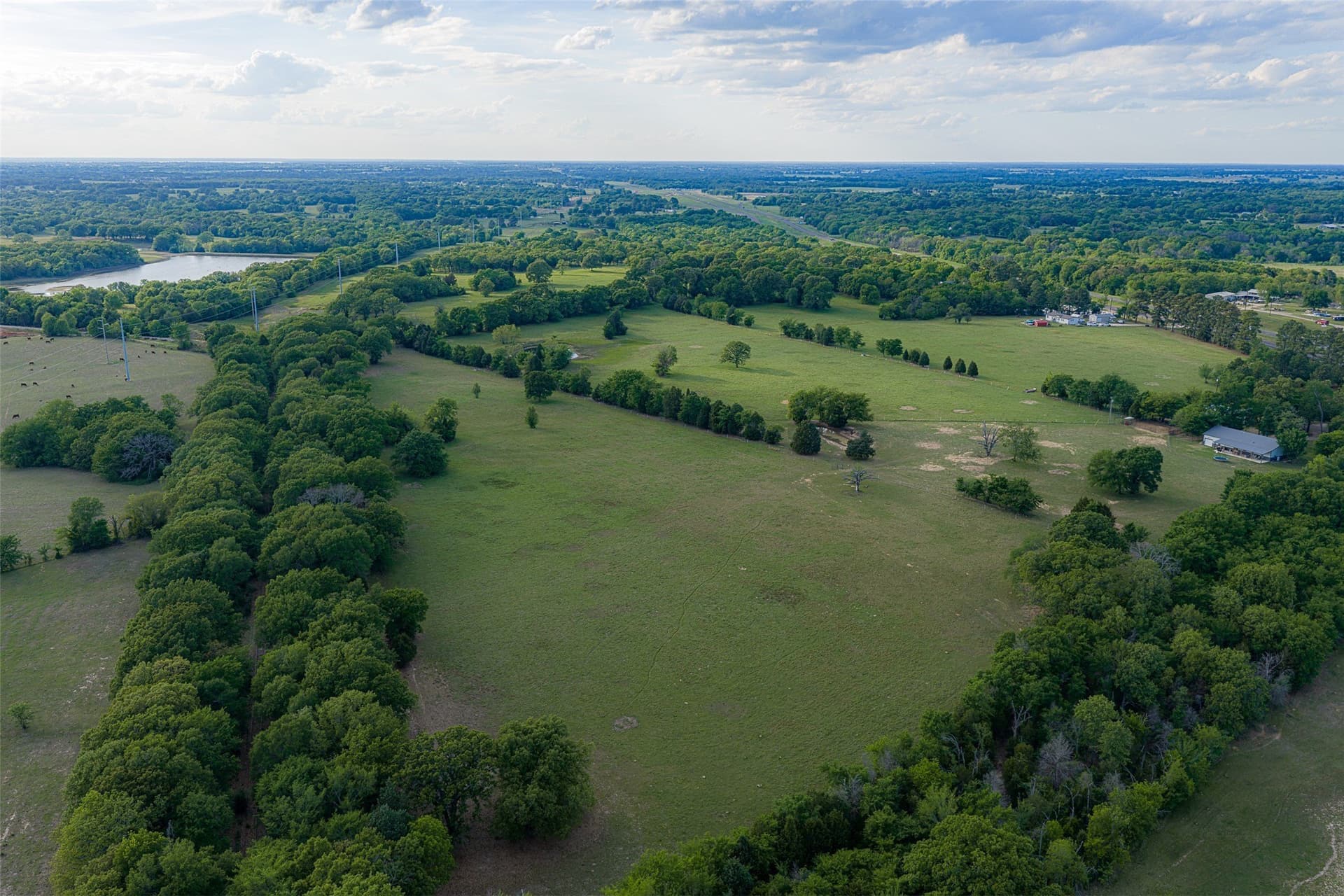 48.32 acres in Henderson County - photo 40
