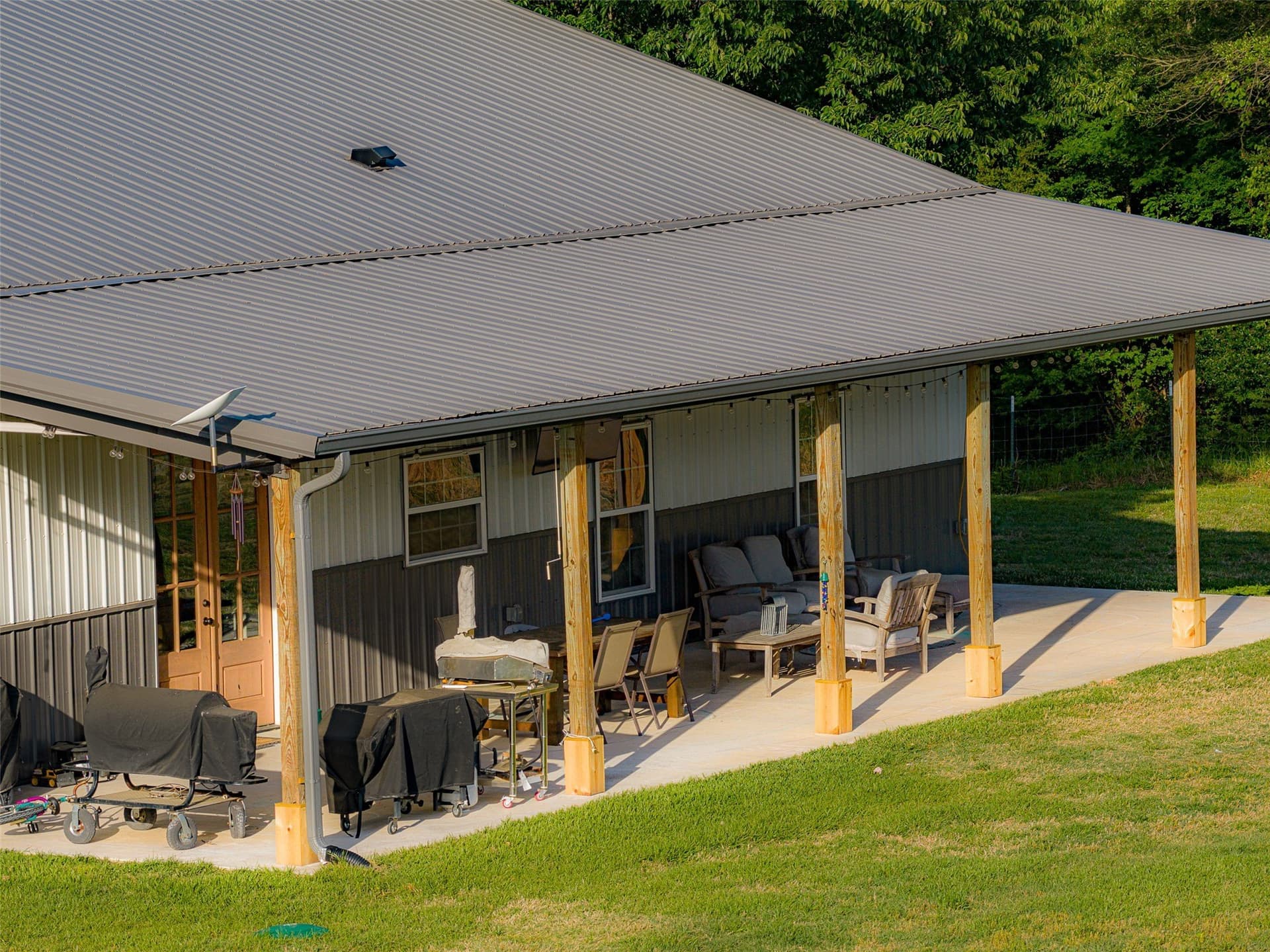 48.32 acres in Henderson County - photo 4
