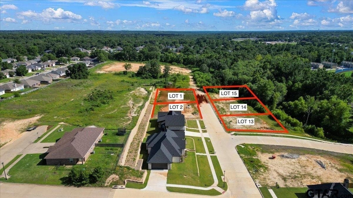 0.23 acres in Smith County - photo 2