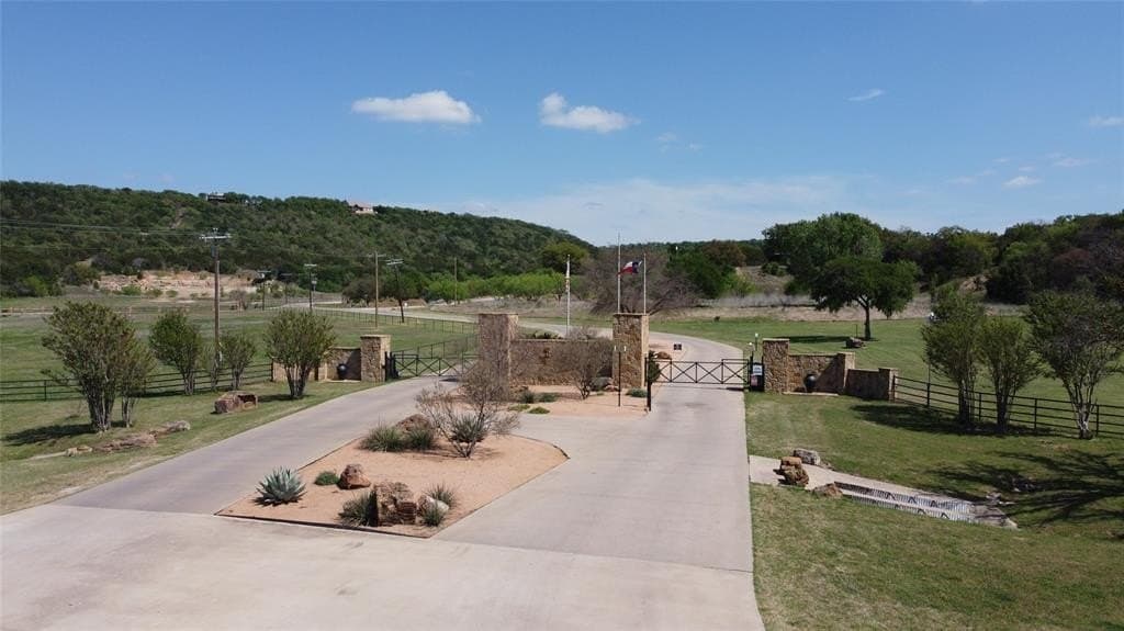 1.1 acres in Palo Pinto County gallery image 3