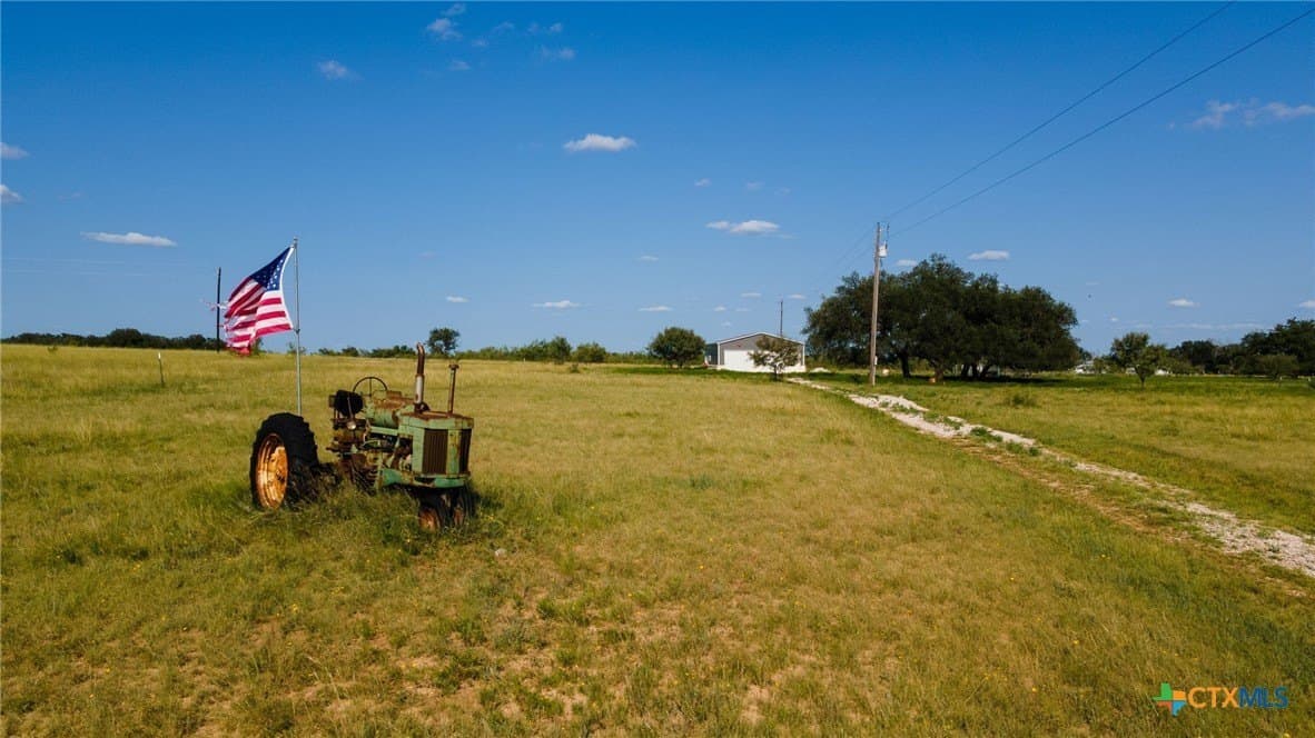 20.02 acres in Lampasas County