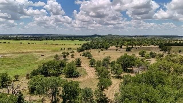 30 acres in Bosque County gallery image 3