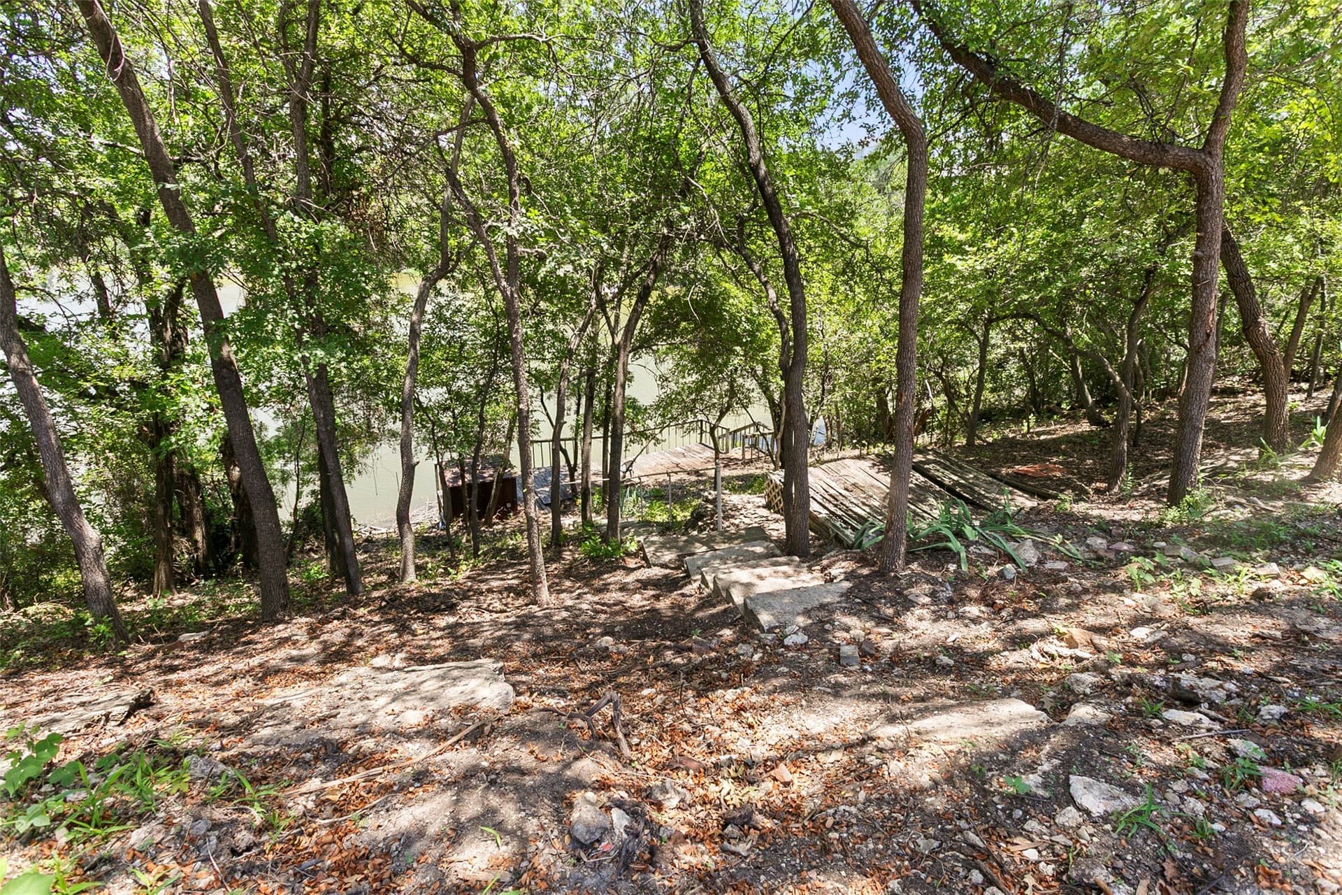 0.39 acres in Tarrant County gallery image 2