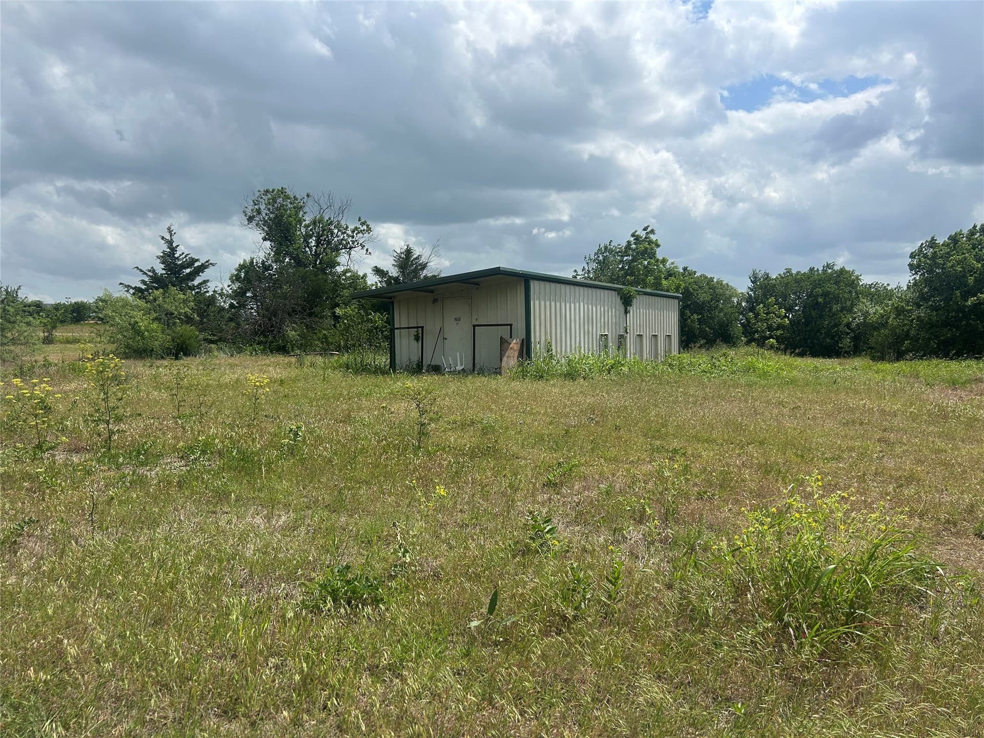 82.02 acres in Hill County - photo 22