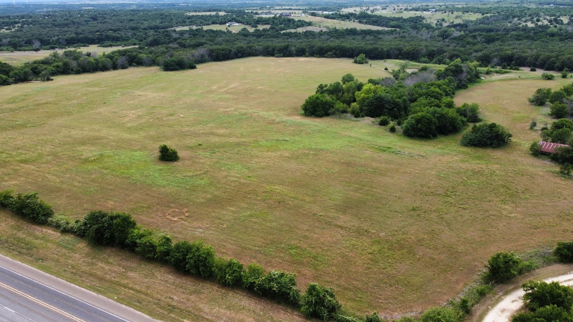 82.02 acres in Hill County gallery image 4