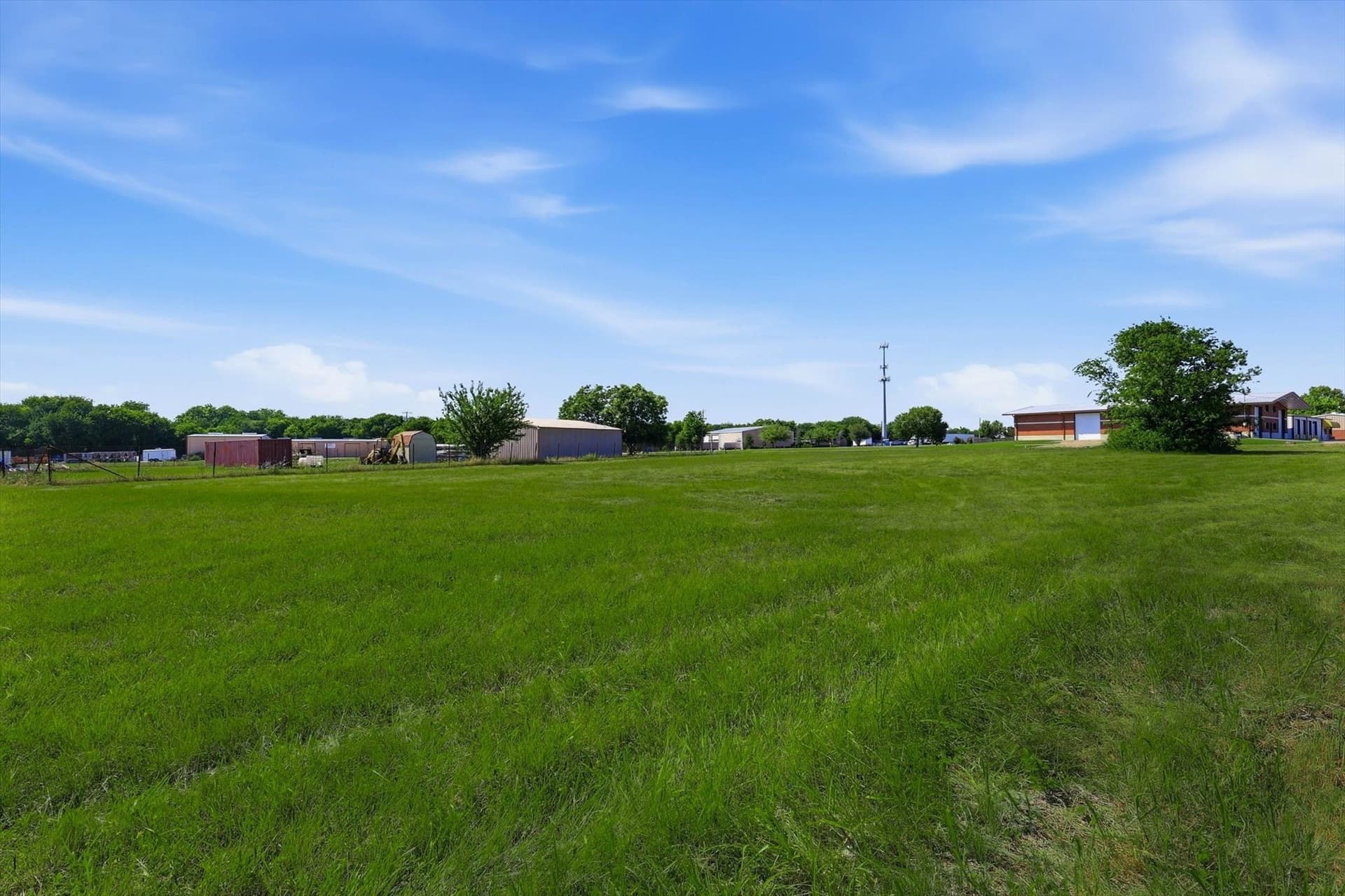 1.01 acres in Ellis County - photo 20