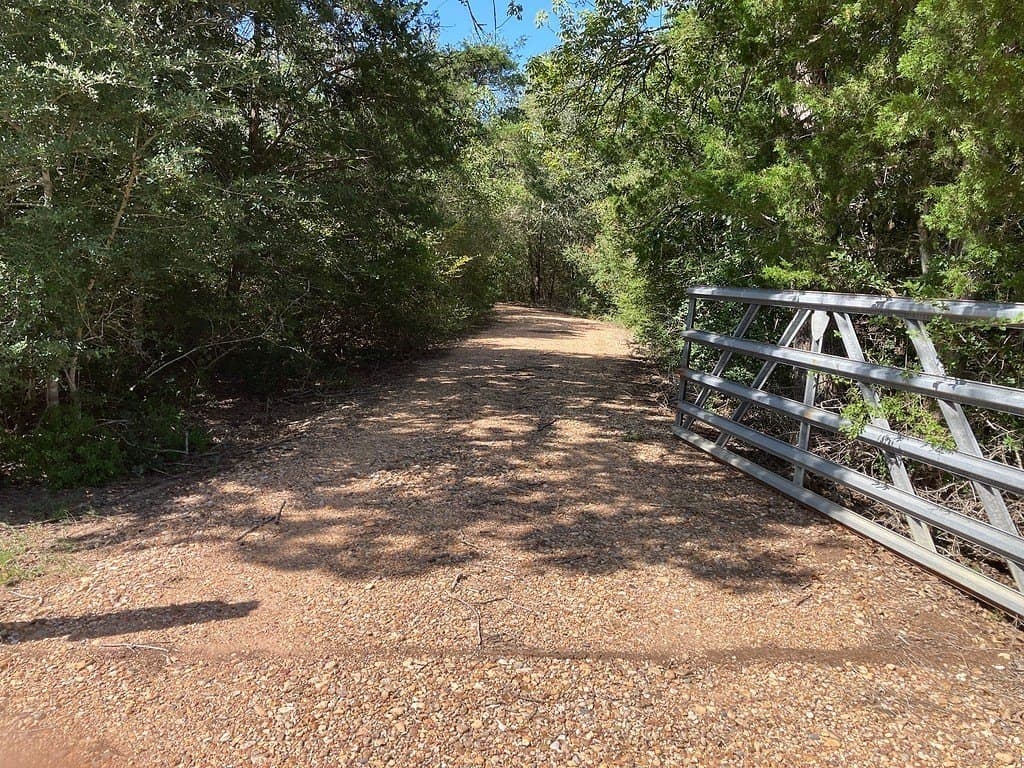 3.15 acres in Fayette County - photo 3