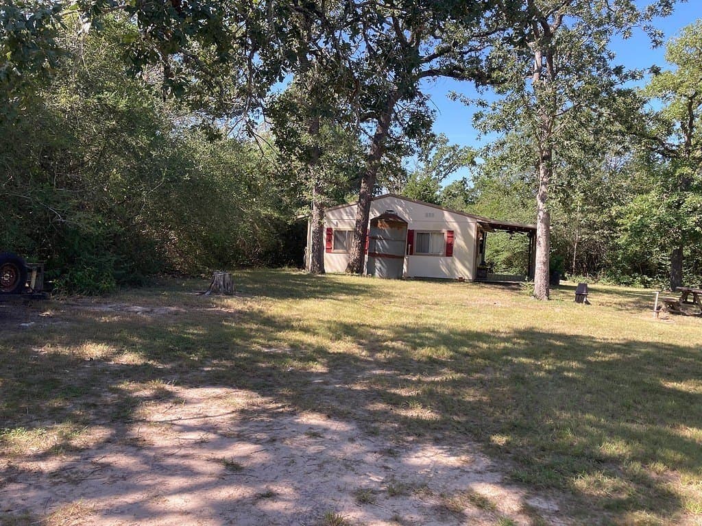 3.15 acres in Fayette County - photo 9