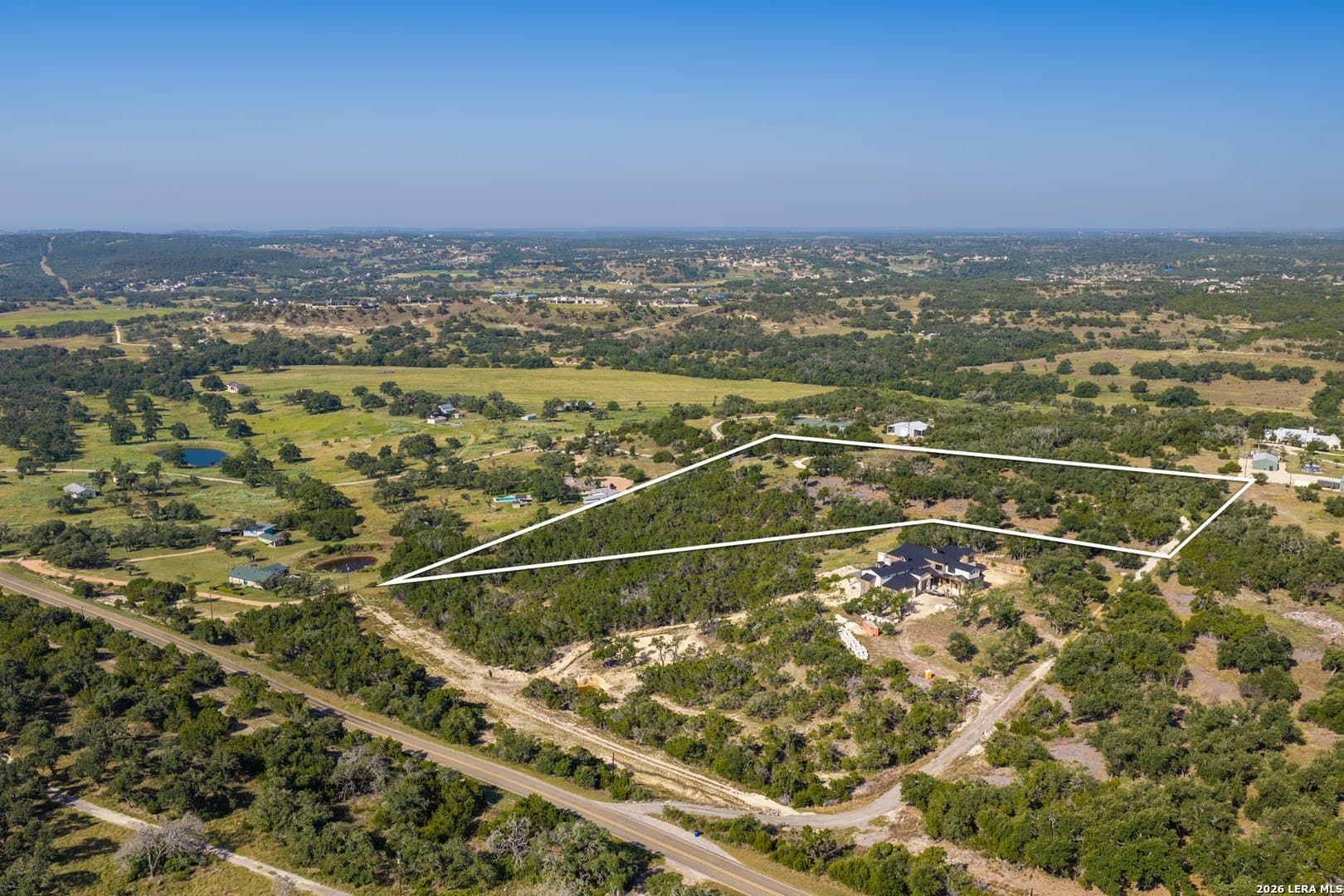 10 acres in Gillespie County