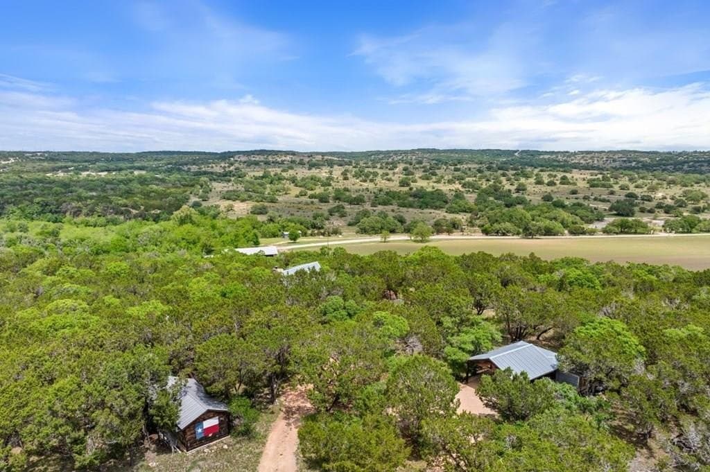 25.77 acres in Blanco County