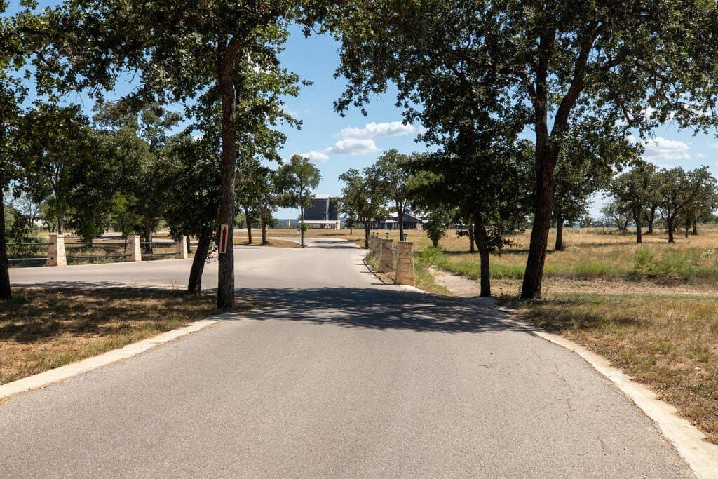 18.5 acres in Gillespie County - photo 15