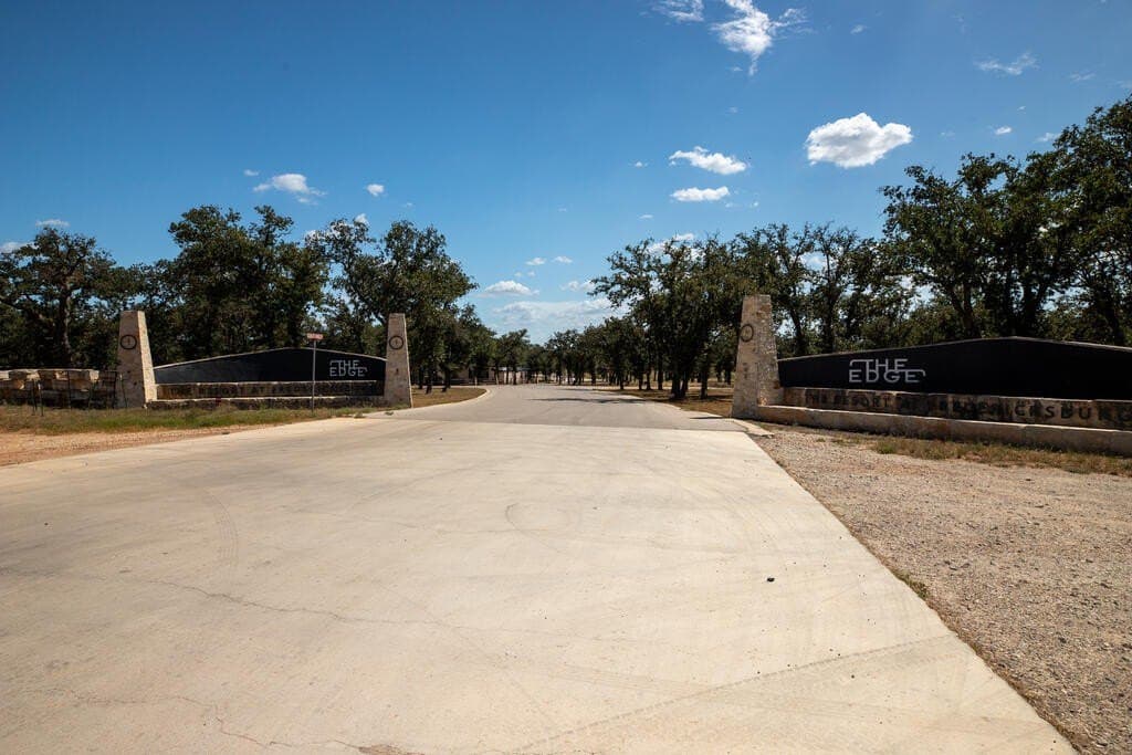 18.5 acres in Gillespie County - photo 16