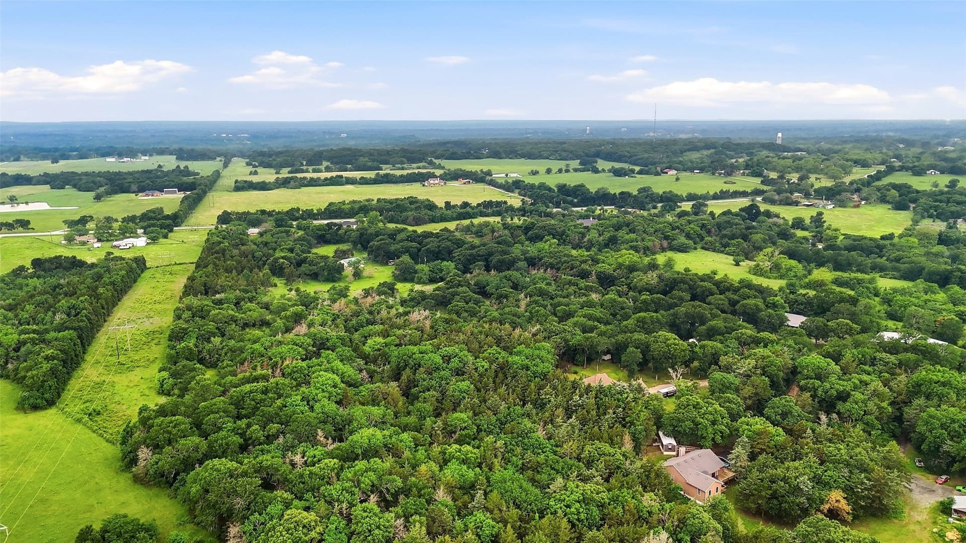10 acres in Grayson County featured view