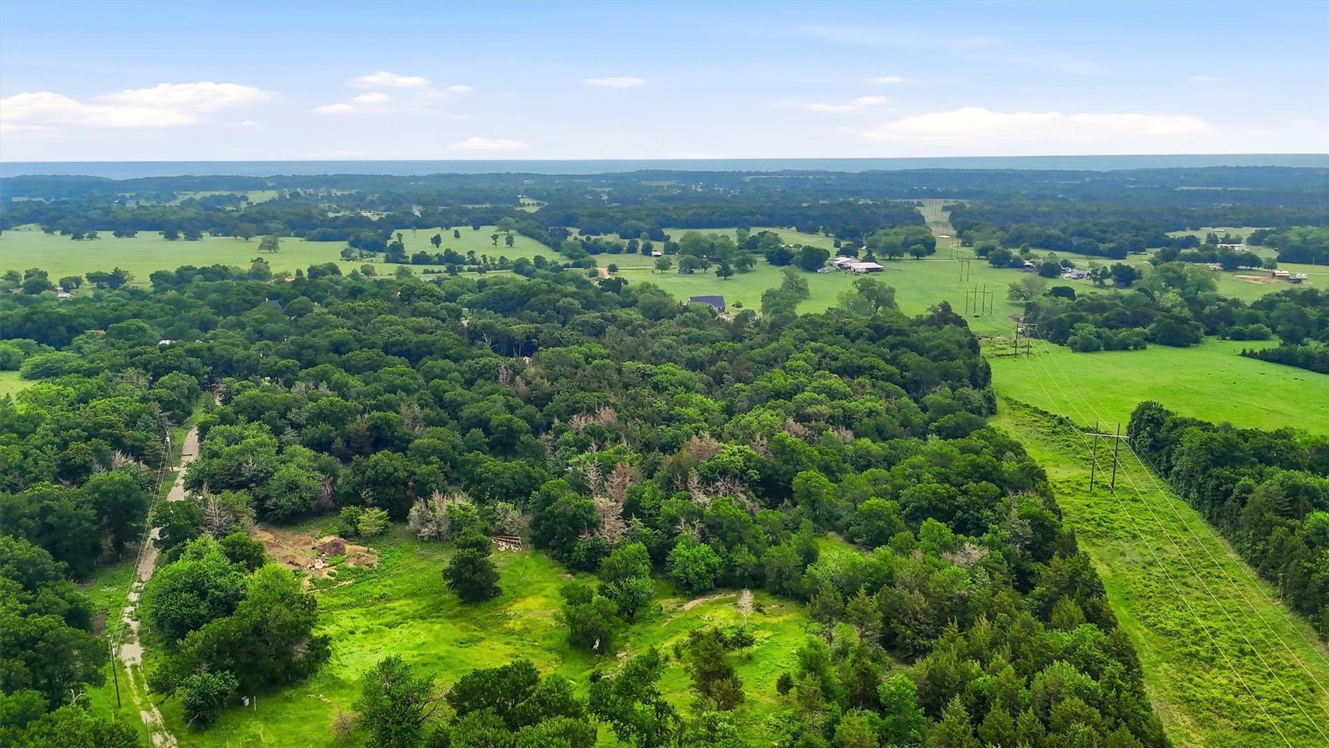 10 acres in Grayson County