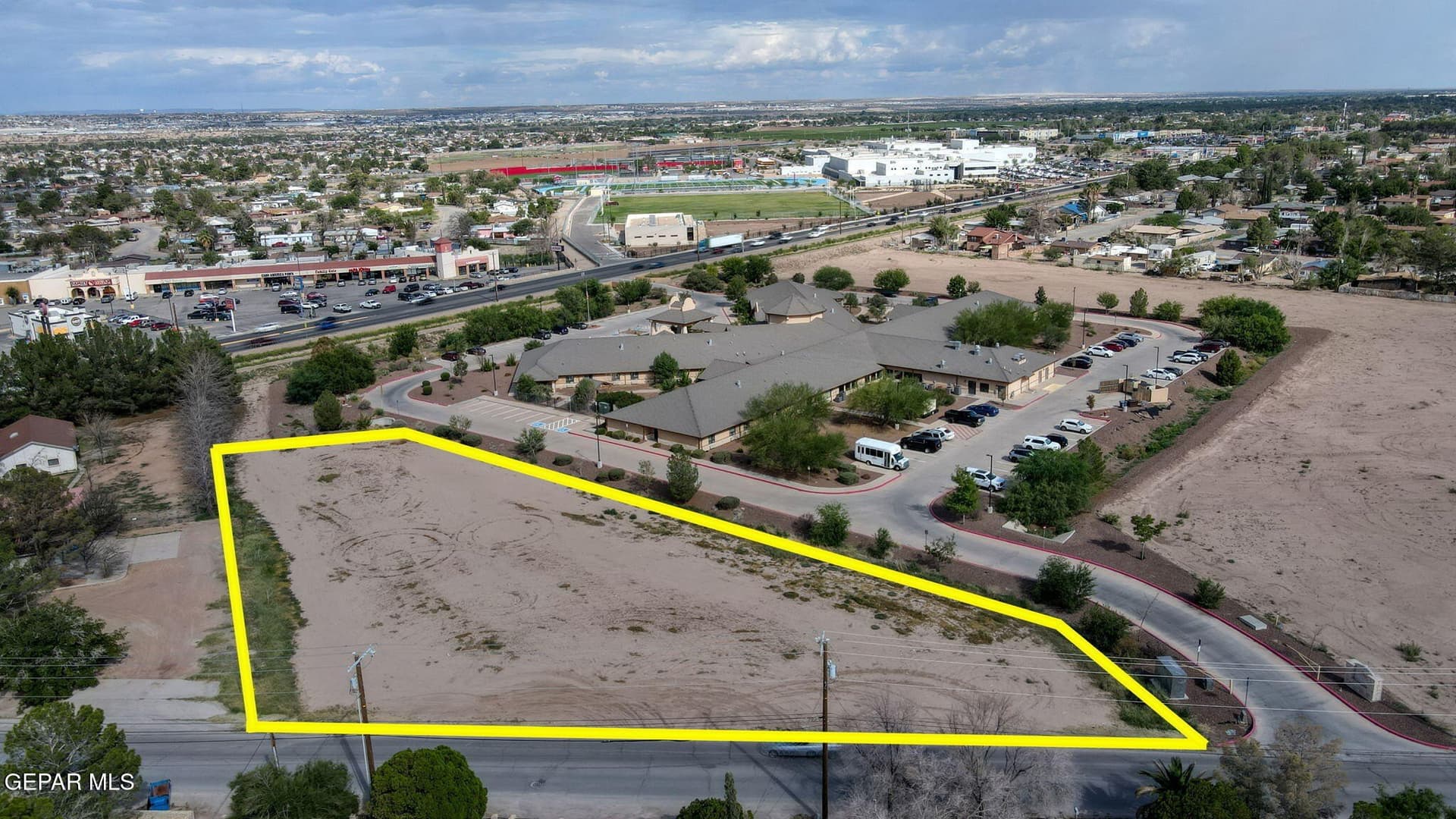 1.06 acres in El Paso County gallery image 4