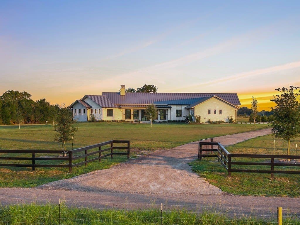 7.14 acres in Fayette County gallery image 2