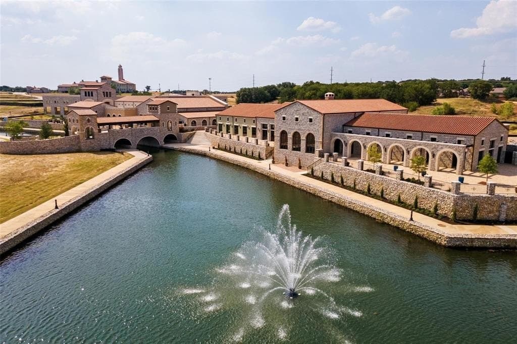 0.19 acres in Tarrant County gallery image 3