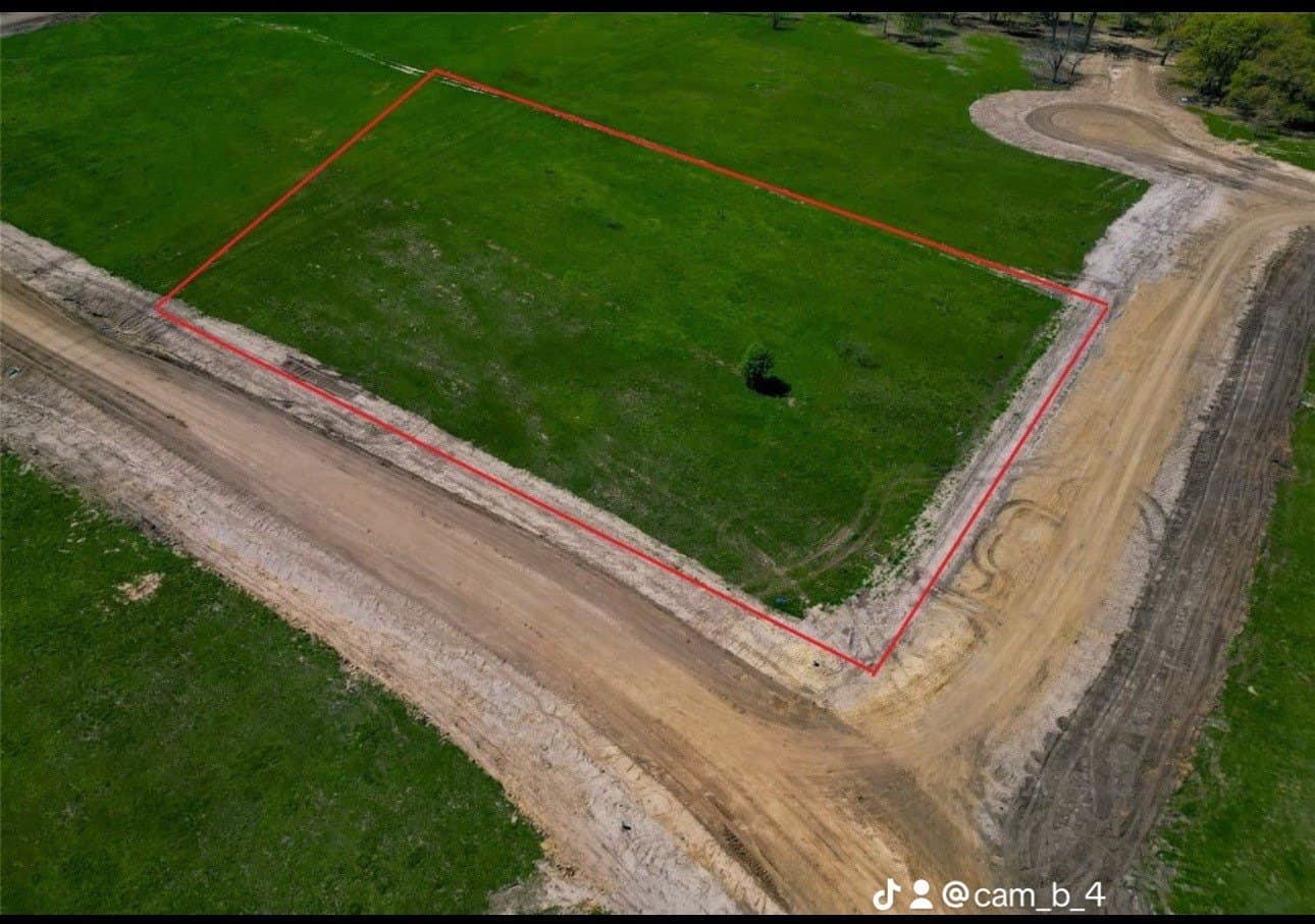 1.01 acres in Fannin County gallery image 3